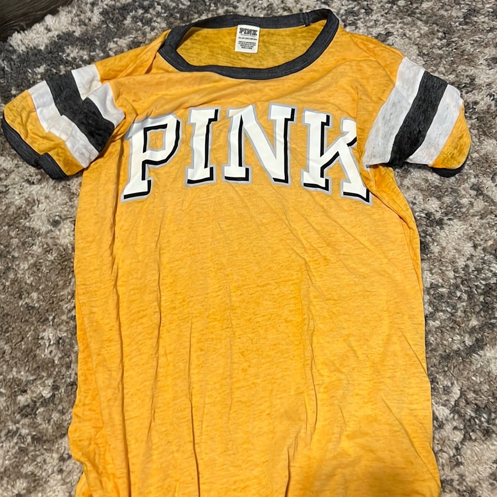 Pink top